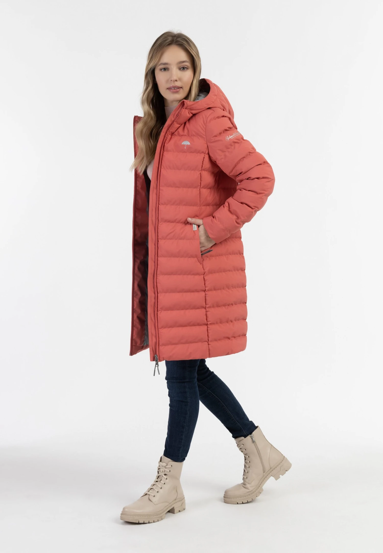 FunktionalerCappotto InvernalePuderrot Donna Cappotti WD221U0SD-J11 Schmuddelwedda FunktionalerCappotto InvernalePuderrot Donna Cappotti WD221U0SD-J11 -Schmuddelwedda 6bc20a920d35418ea92d9b52c61b32a8 scaled