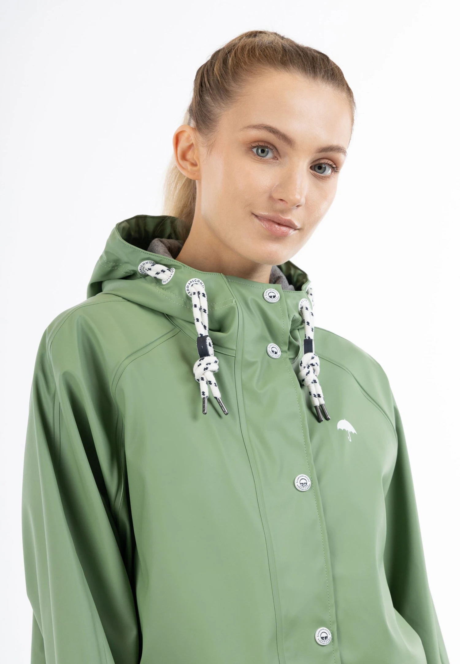 ImpermeabileJade Green Donna Cappotti WD221U0OI-N11 Schmuddelwedda ImpermeabileJade Green Donna Cappotti WD221U0OI-N11 -Schmuddelwedda 950fb0c9c93b41df92526843591ff630 scaled