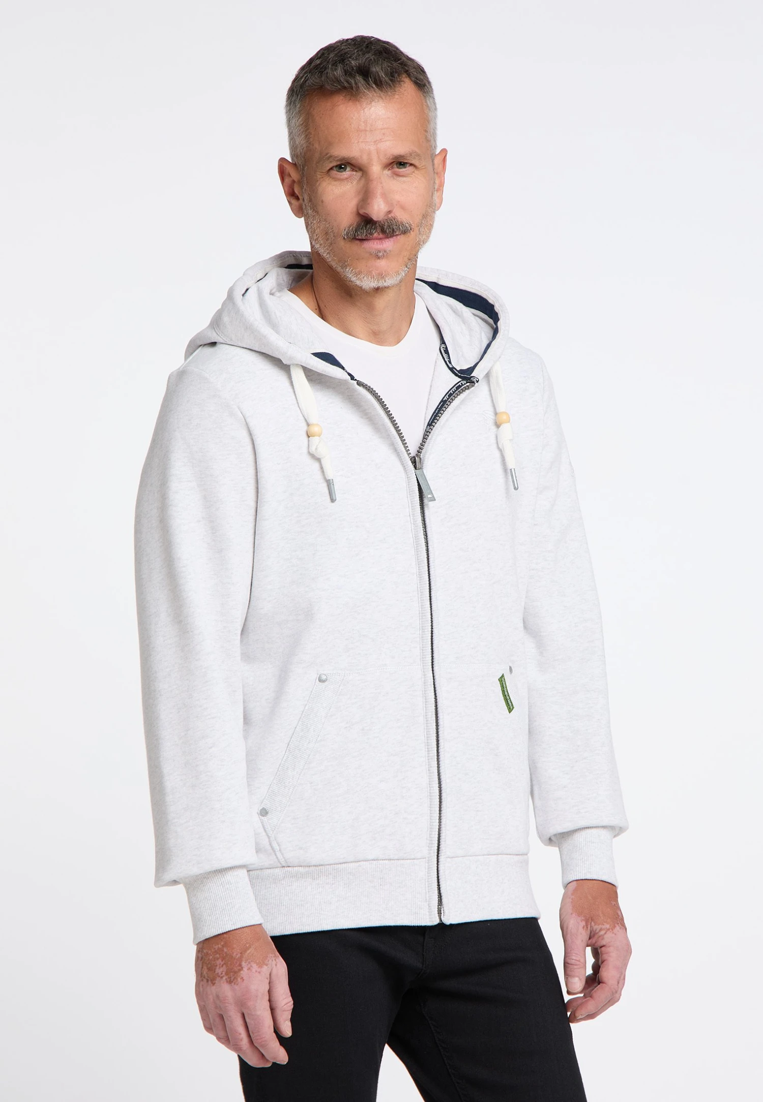 Felpa Con ZipWhite Uomo Maglieria e Felpe WD222S06P-A14 Schmuddelwedda Felpa Con ZipWhite Uomo Maglieria E Felpe WD222S06P-A14 -Schmuddelwedda af409039e2524bfd988e5d686f9f5af5