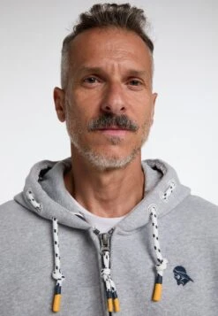 Schmuddelwedda Felpa Con ZipHellgrau Melange Uomo Maglieria E Felpe WD222S02H-C11 -Schmuddelwedda e81e7fd134a04671bc70969b89c3f0f5