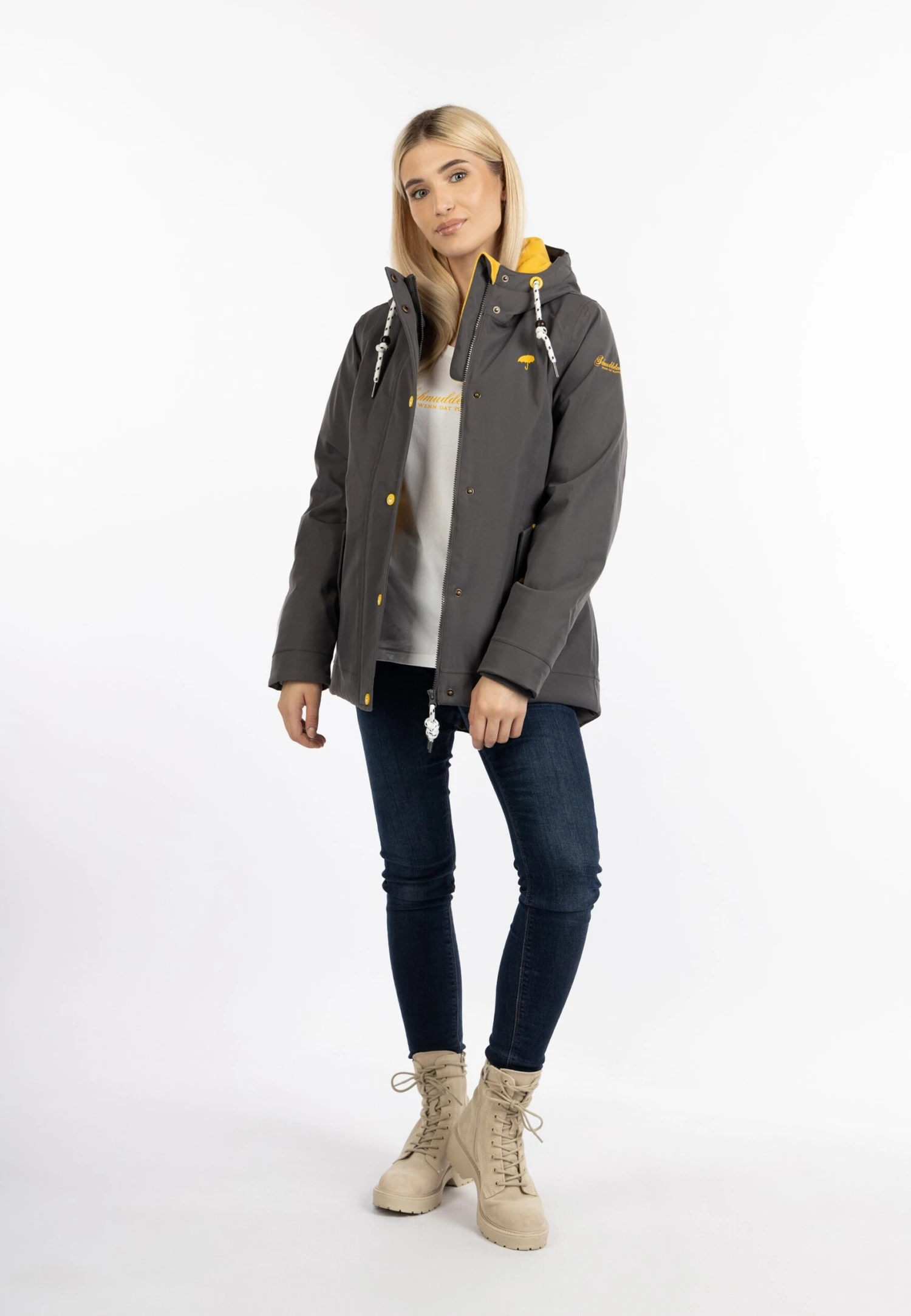 Cappotto InvernaleSteingrau Donna Cappotti WD221U0OT-C12 Schmuddelwedda Cappotto InvernaleSteingrau Donna Cappotti WD221U0OT-C12 -Schmuddelwedda f5ae64abd5c64029b69fb6c103bdacc1 scaled